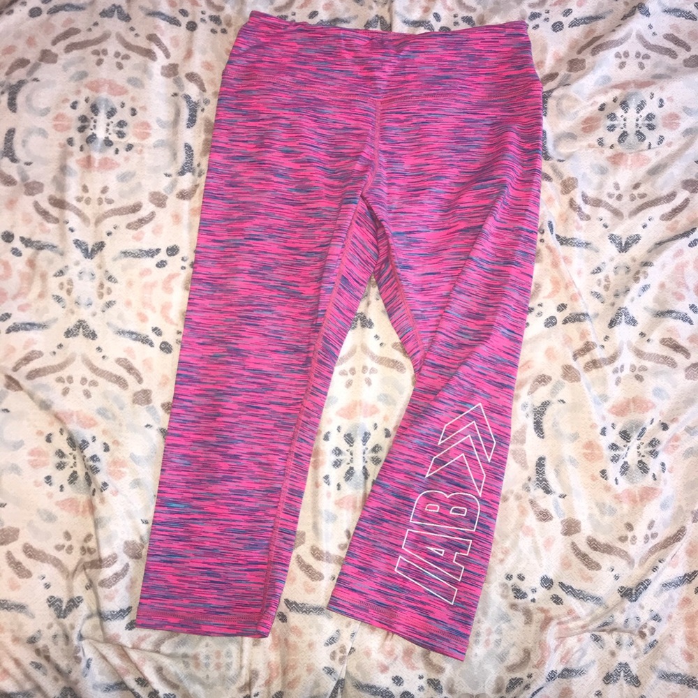 Women’s IAB Capri Leggings